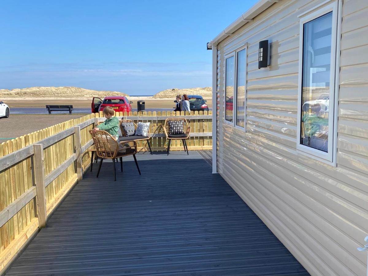 Beachfront Lodge, Lossiemouth Bay Buitenkant foto